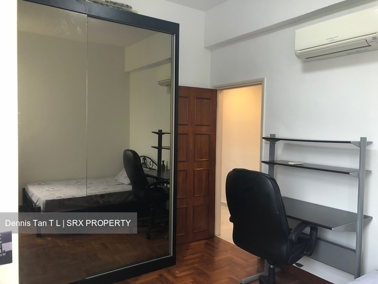 Cashew Heights Condominium (D23), Condominium #180206412